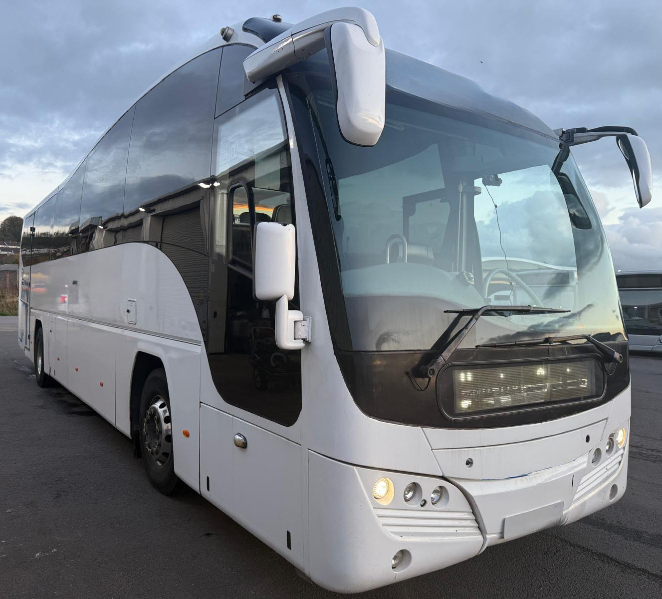 Photo of 2014 Volvo B9R Plaxton Elite
