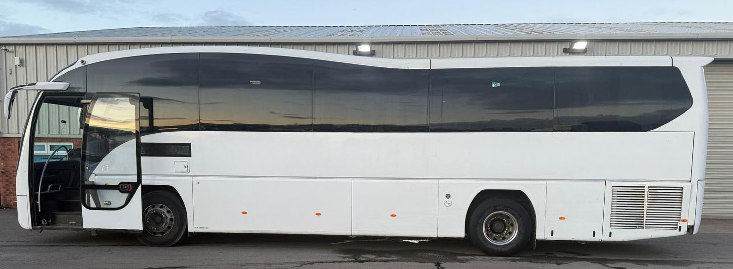 Photo of 2014 Volvo B9R Plaxton Elite