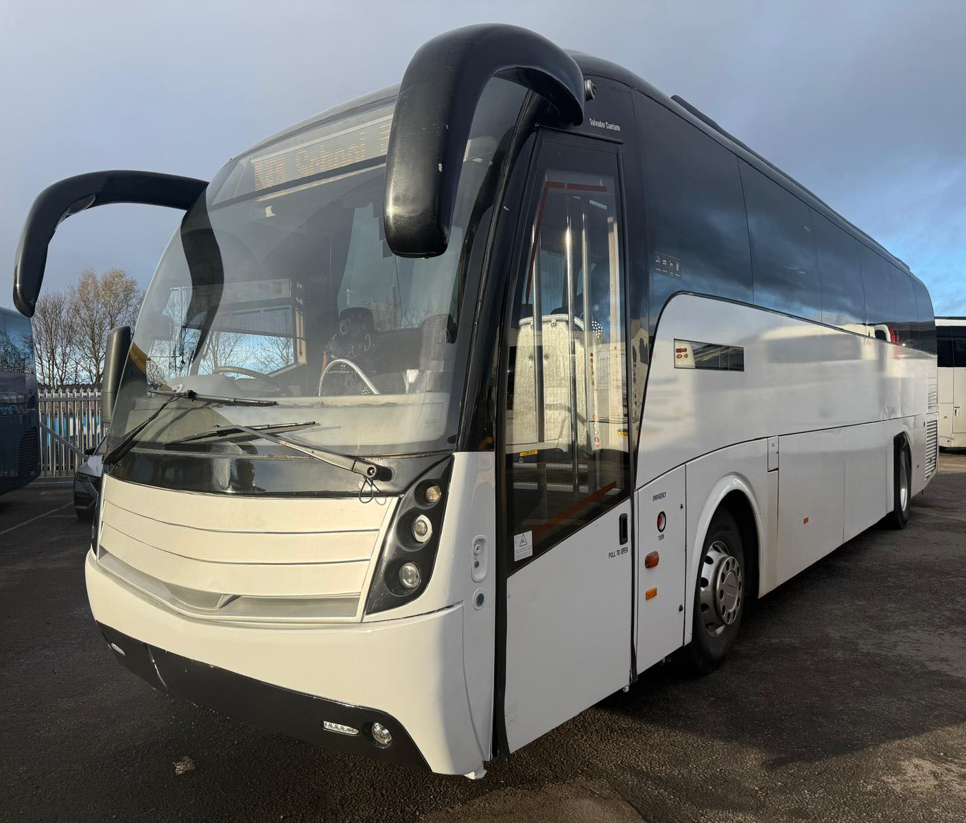 Photo of 2013 Volvo B9R Caetano Levante