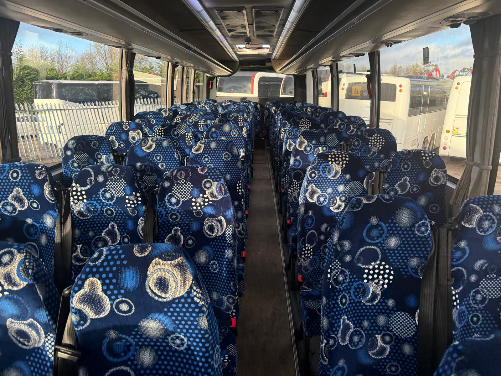 Photo of 2013 Volvo B9R Caetano Levante