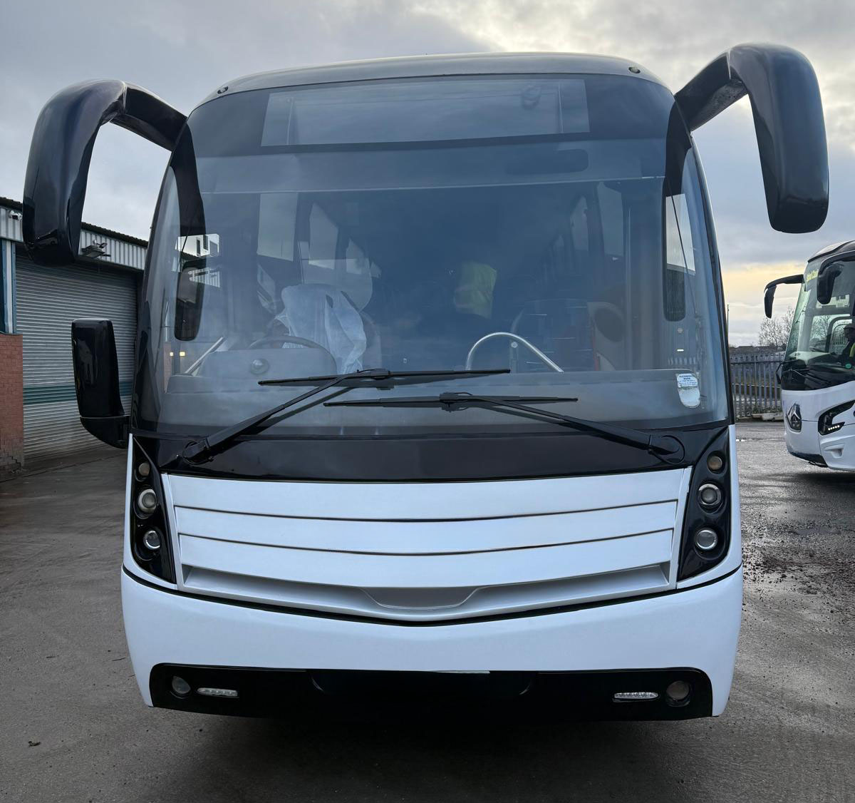 Photo of 2012 Scania K440EB Caetano Levante