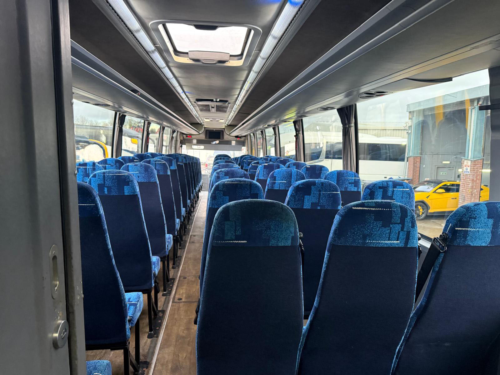 Photo of 2012 Scania K440EB Caetano Levante