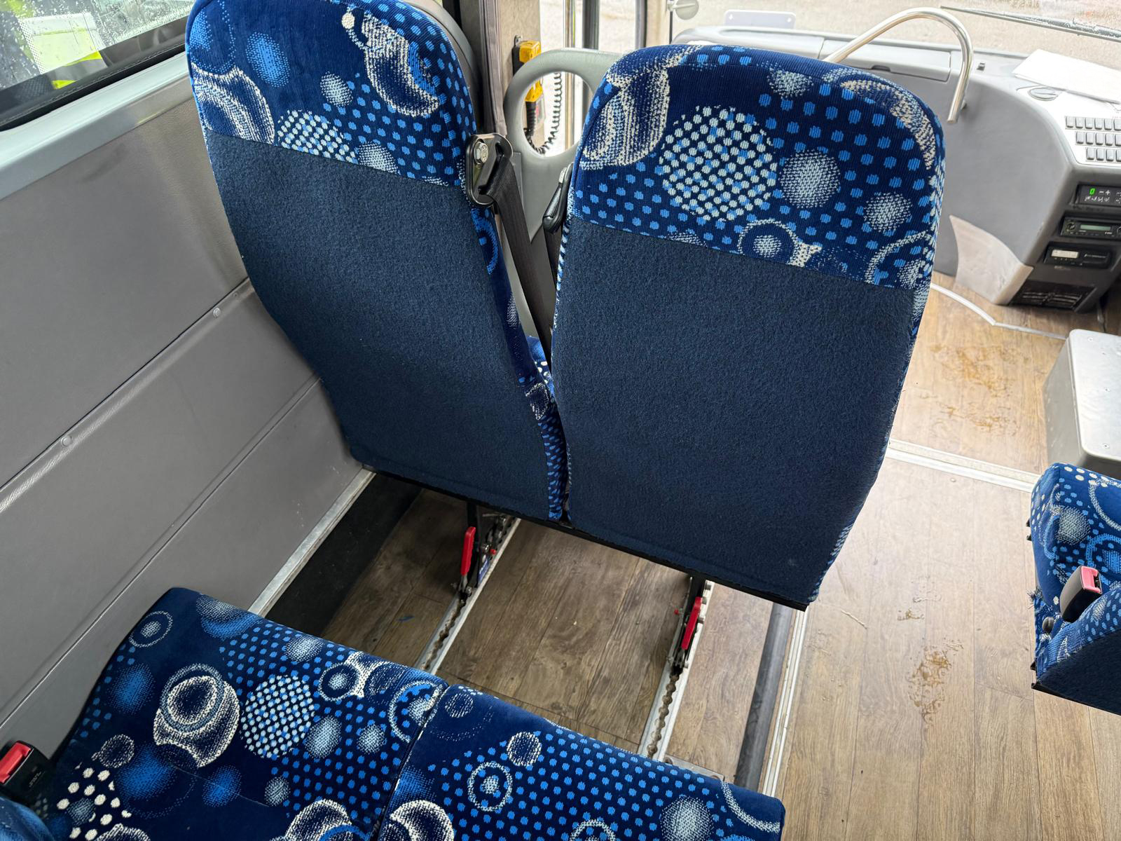 Photo of 2011 Volvo B9R Caetano Levante