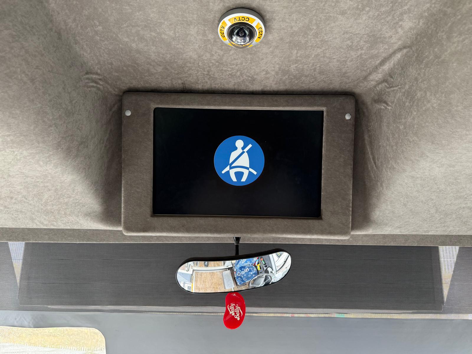 Photo of 2011 Volvo B9R Caetano Levante