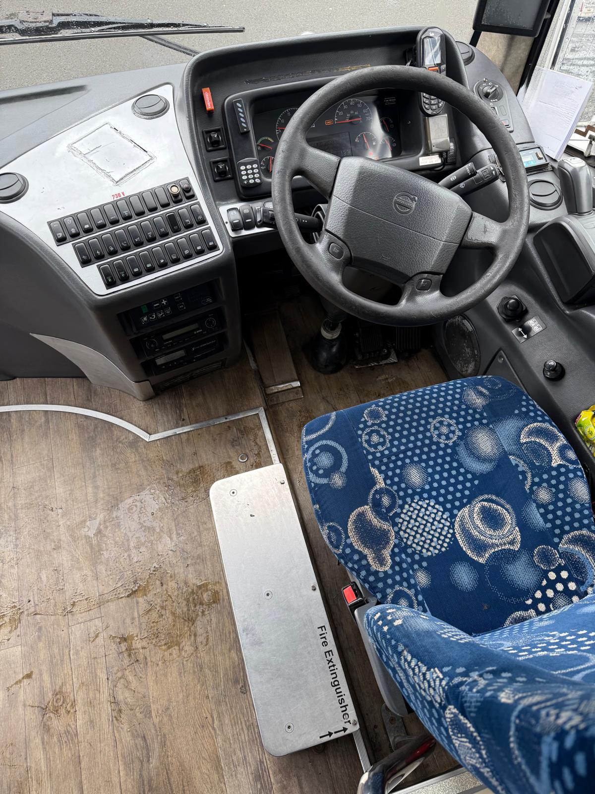 Photo of 2011 Volvo B9R Caetano Levante