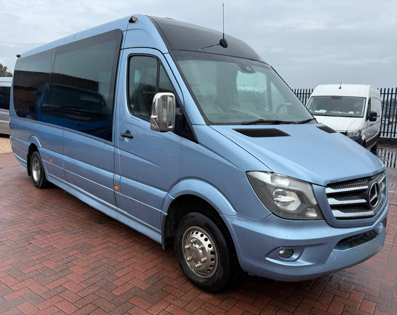 Photo of 2017 Mercedes Sprinter Unvi Conversion