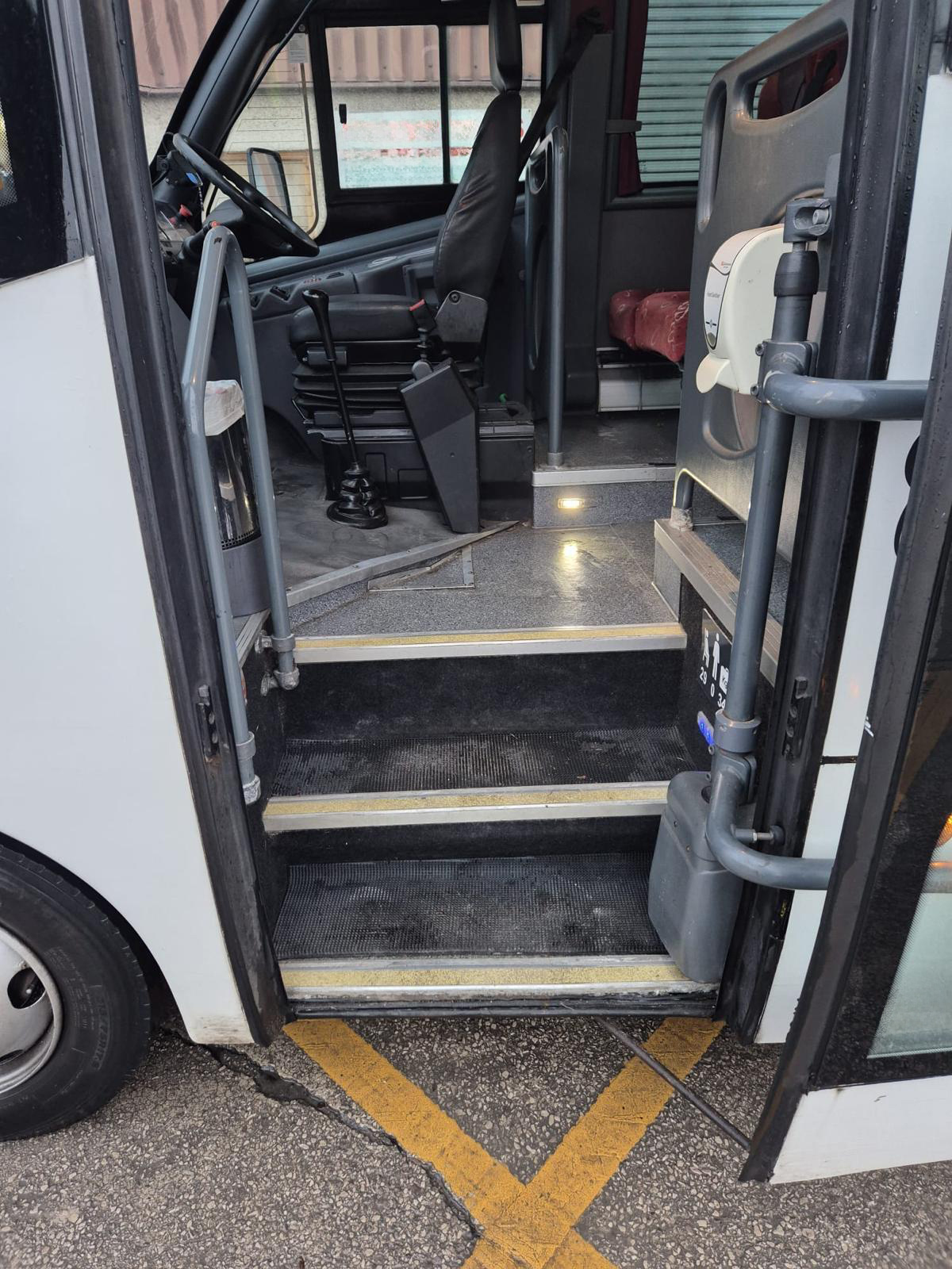 Photo of 2013 Mercedes 816D Unvi Riada GT