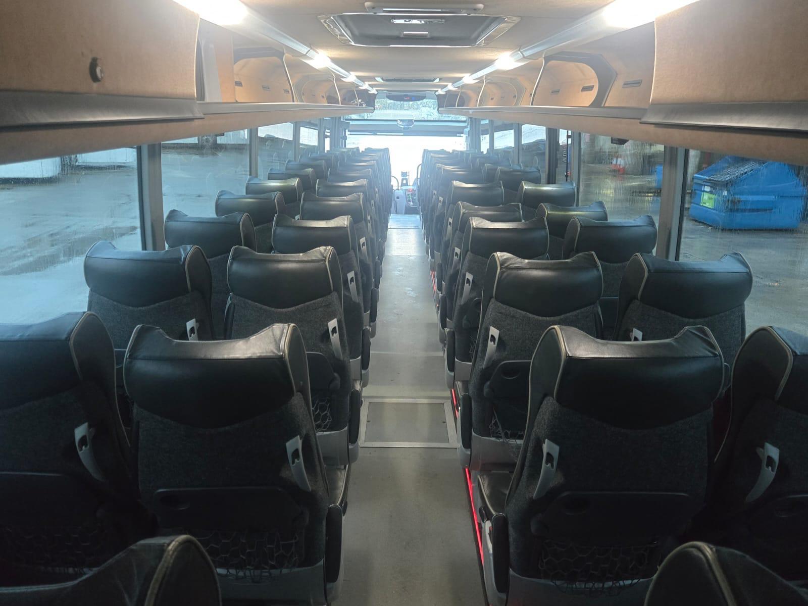 Photo of 2016 Volvo B11R Plaxton Elite Triaxle