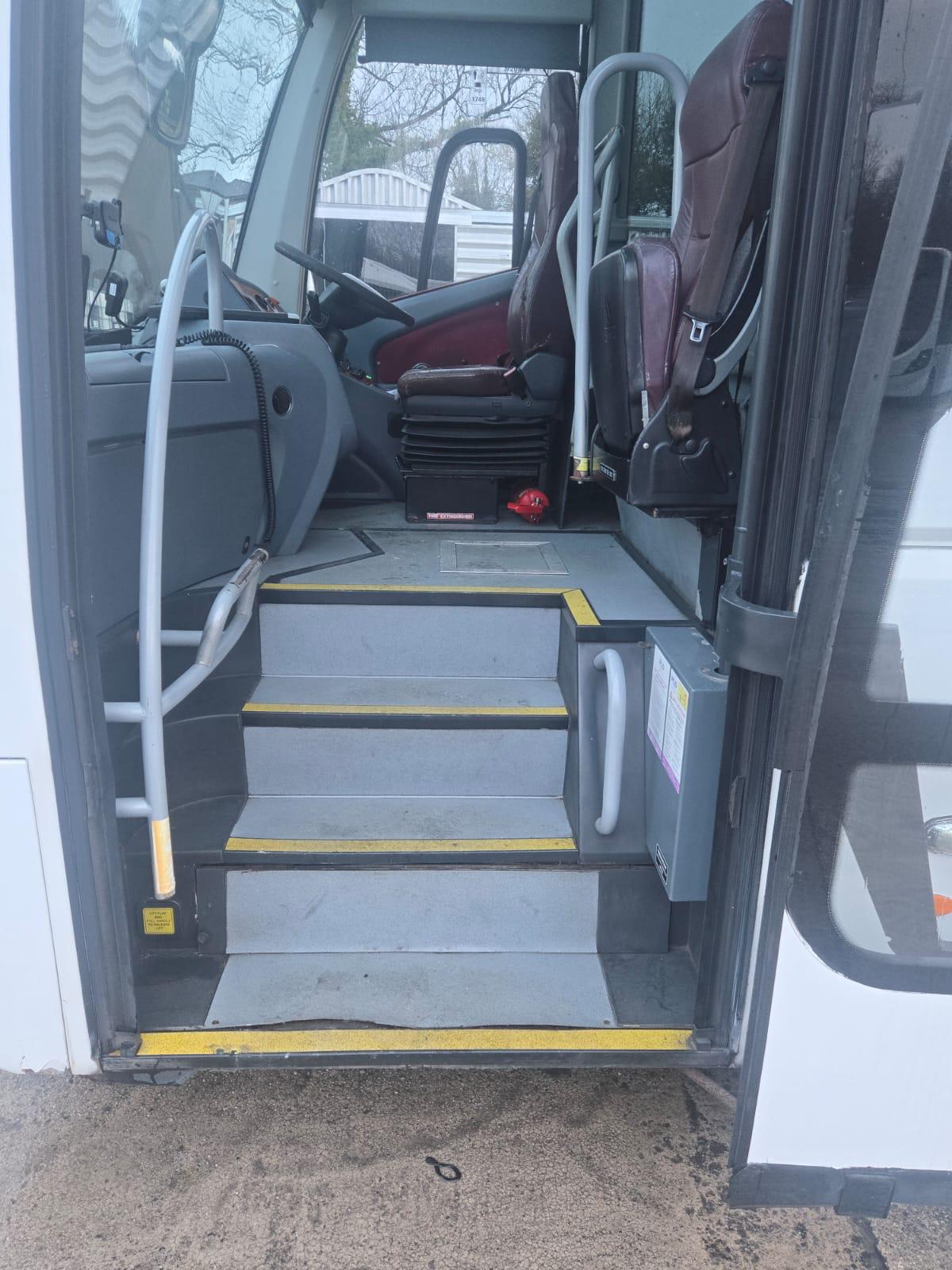 Photo of 2016 Volvo B11R Plaxton Elite Triaxle