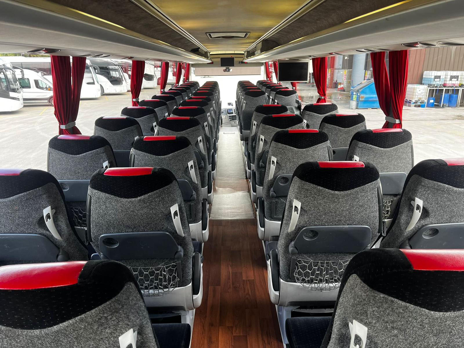 Photo of 2015 Volvo B13R Jonckheere JHV