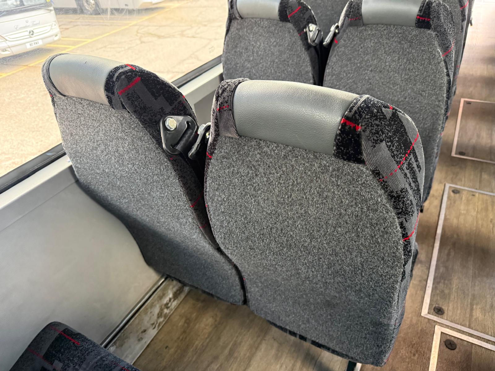 Photo of 2011 Volvo B9R Caetano Levante
