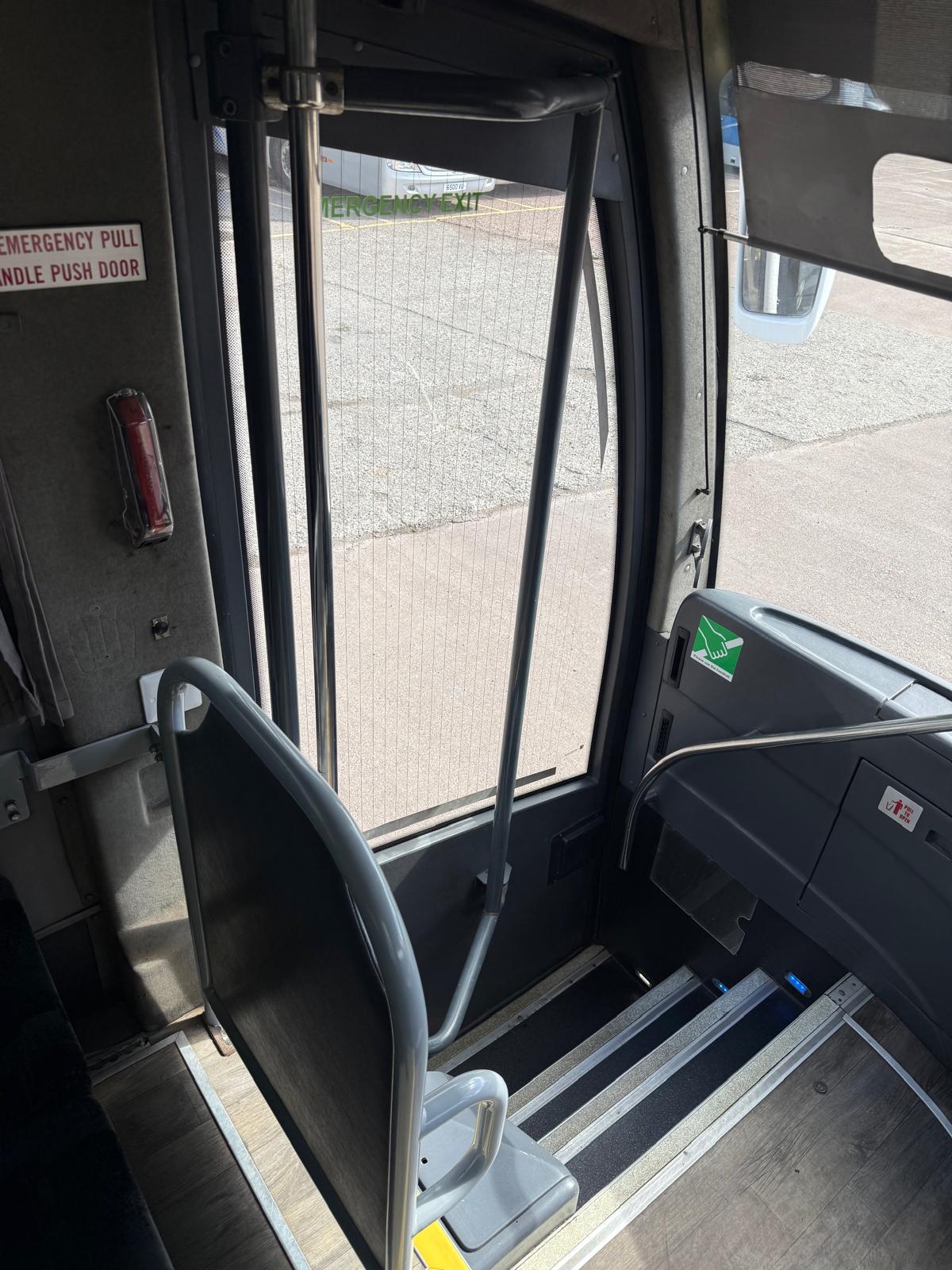 Photo of 2011 Volvo B9R Caetano Levante