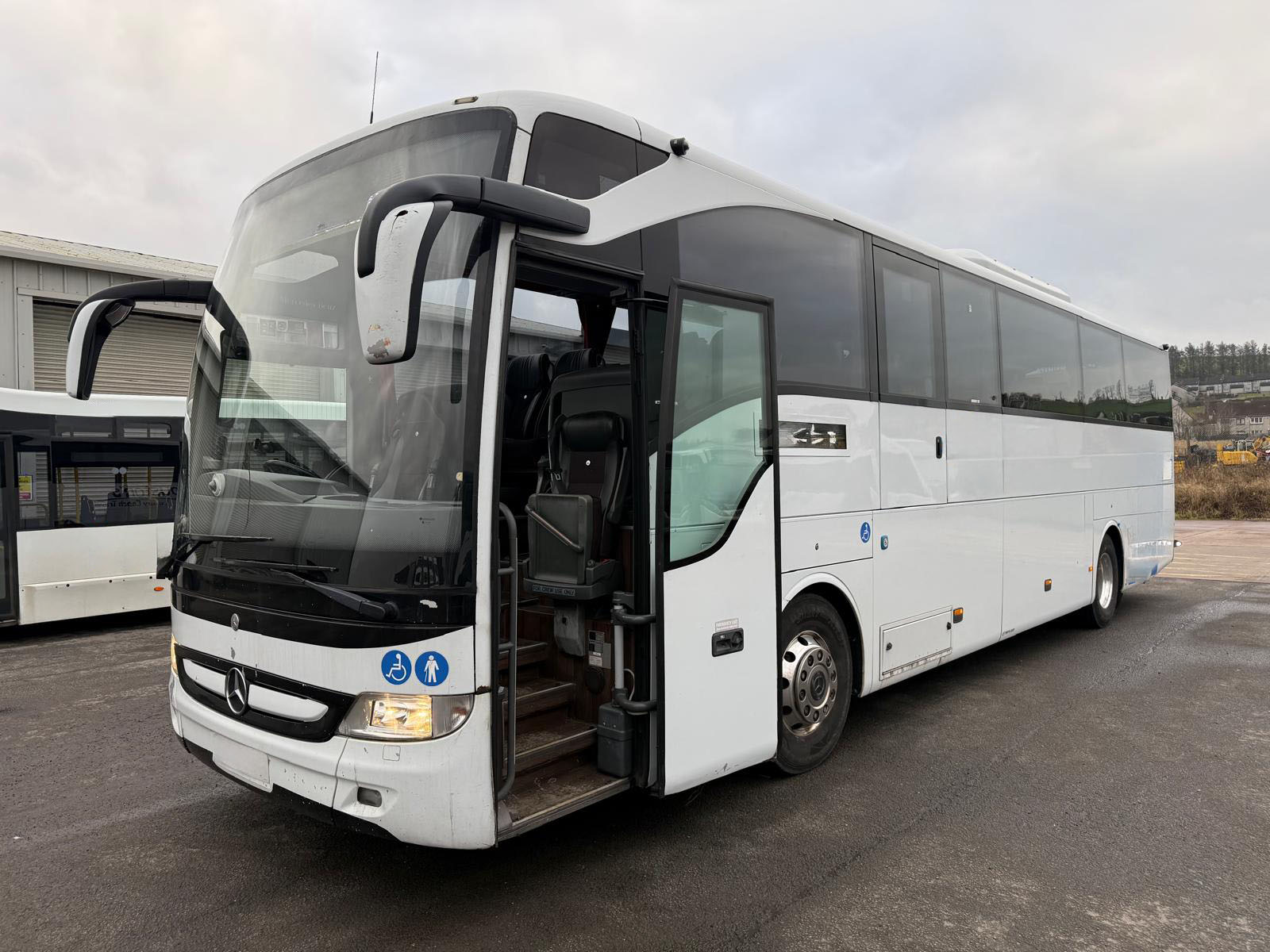 Photo of 2014 Mercedes Tourismo