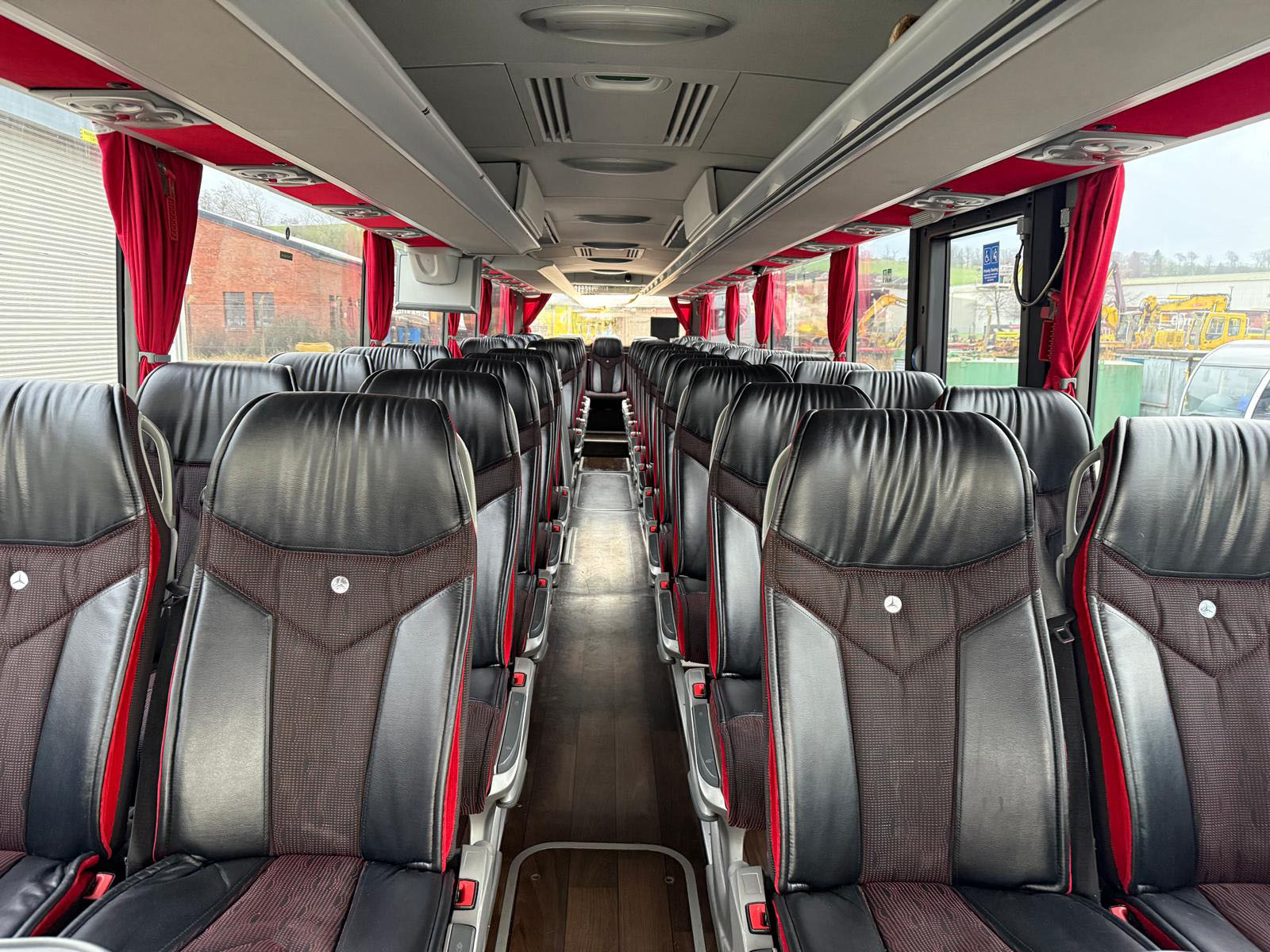 Photo of 2014 Mercedes Tourismo