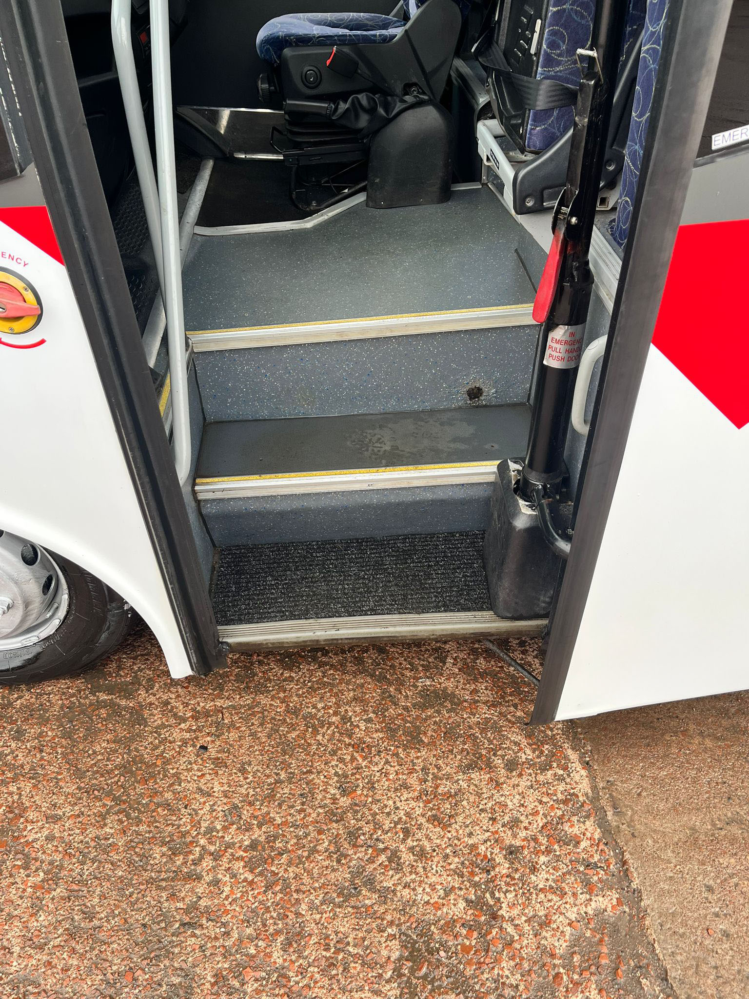 Photo of 2016 Iveco 70C17 Sitcar Voyager