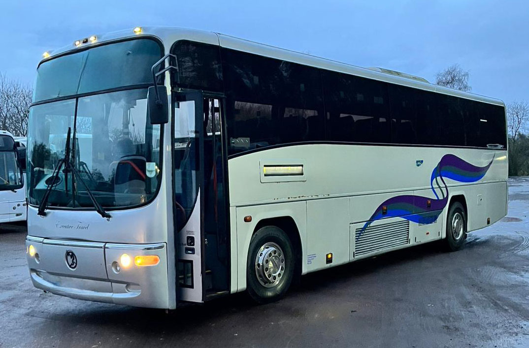 Photo of 2003 Volvo B12M Plaxton Paragon