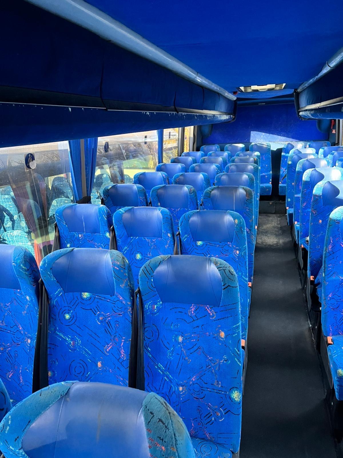 Photo of 2003 Volvo B12M Plaxton Paragon