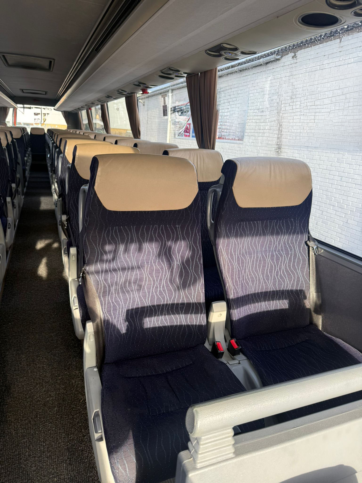 Photo of 2017 Volvo B11R Jonckheere JHV