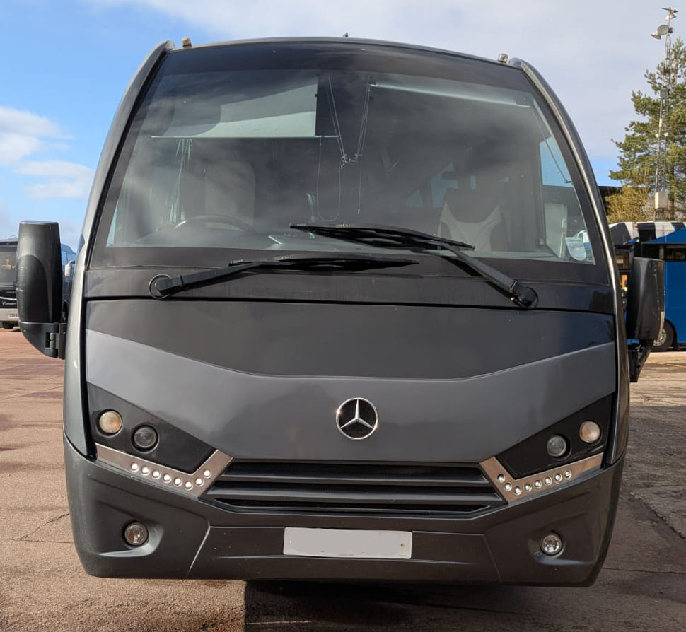 Photo of 2015 Mercedes Unvi Voyager GT