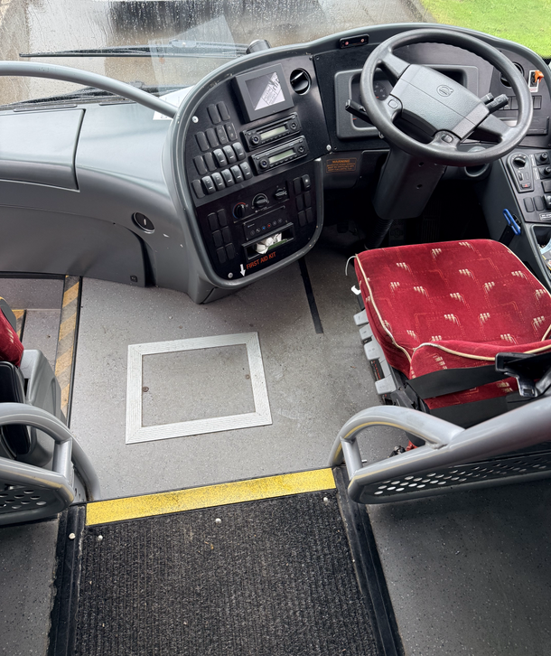 Photo of 2014 Volvo B9R Plaxton Panther 3
