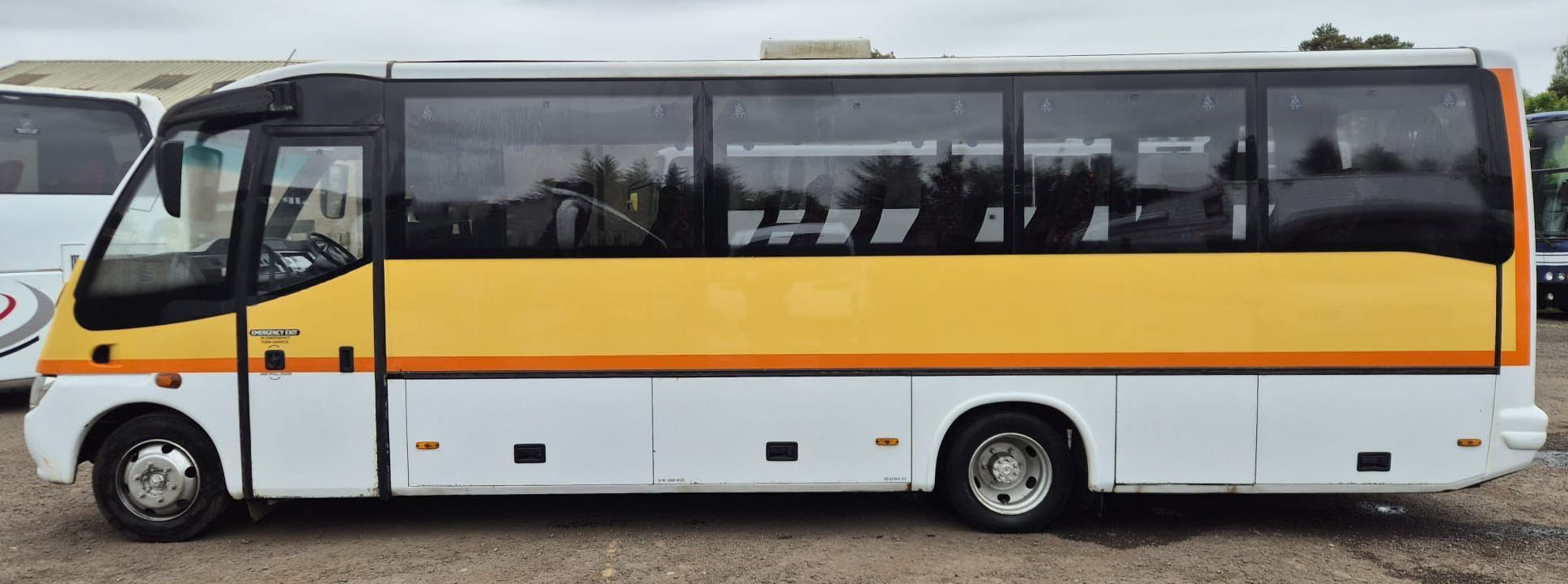 Photo of Mercedes 815D Sitcar Beluga