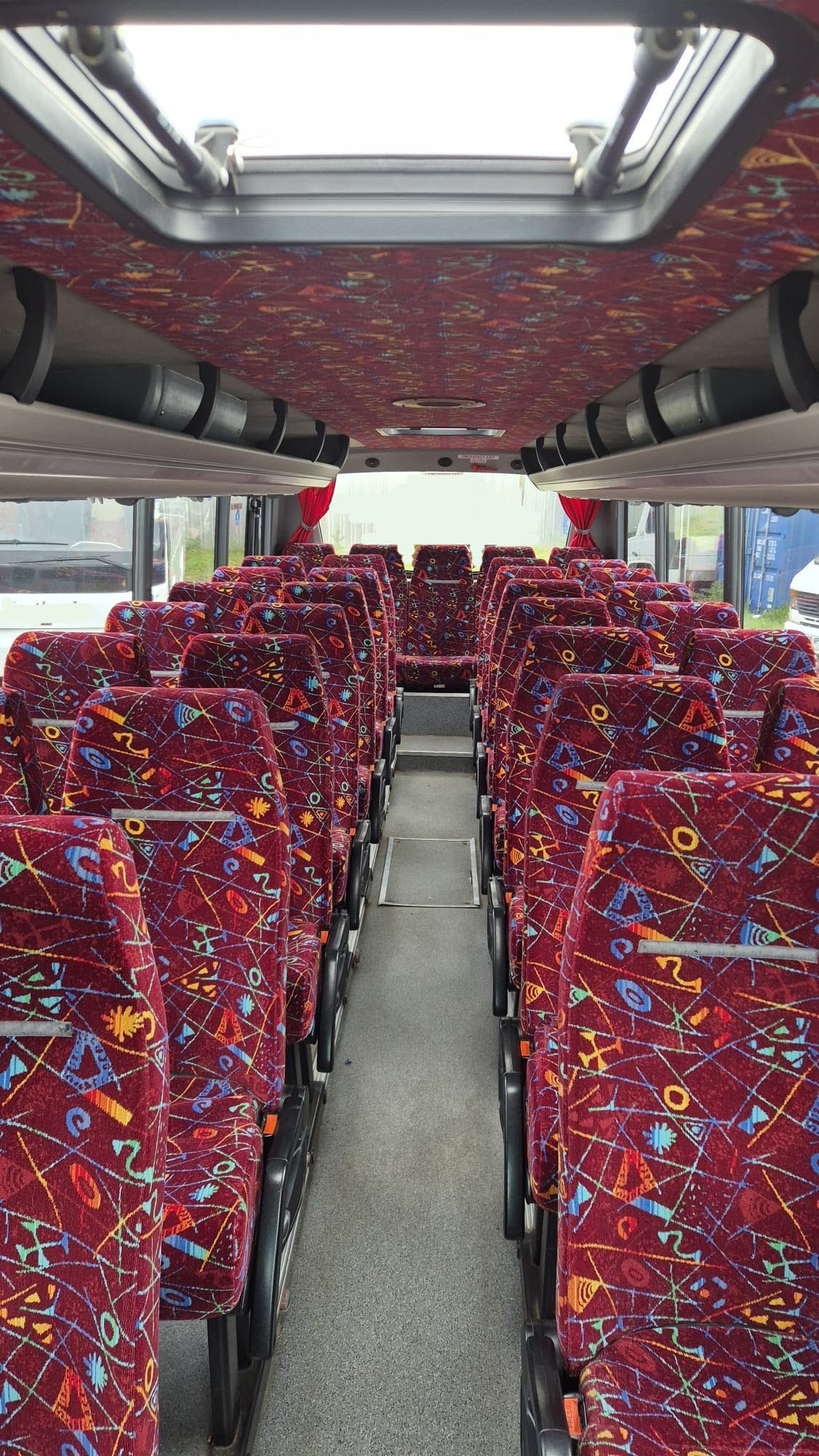 Photo of Mercedes 815D Sitcar Beluga