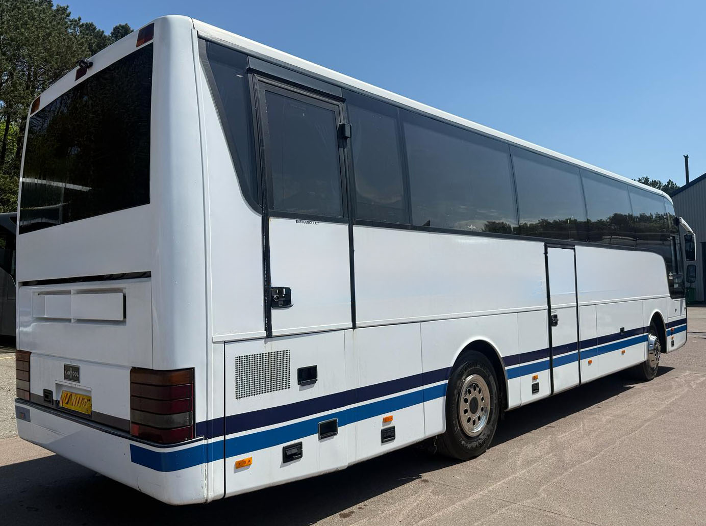 Photo of 2005 Volvo B12B Van Hool