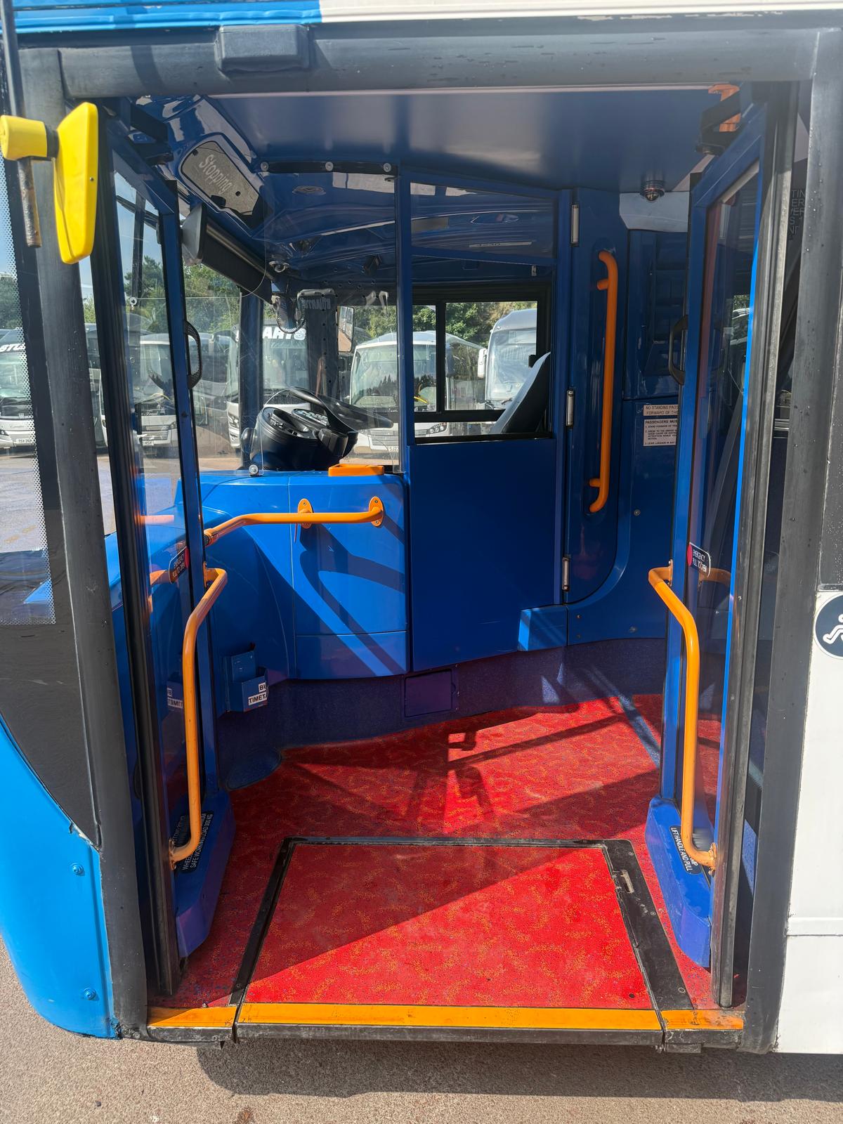 Photo of 2008 ADL ENVIRO 400
