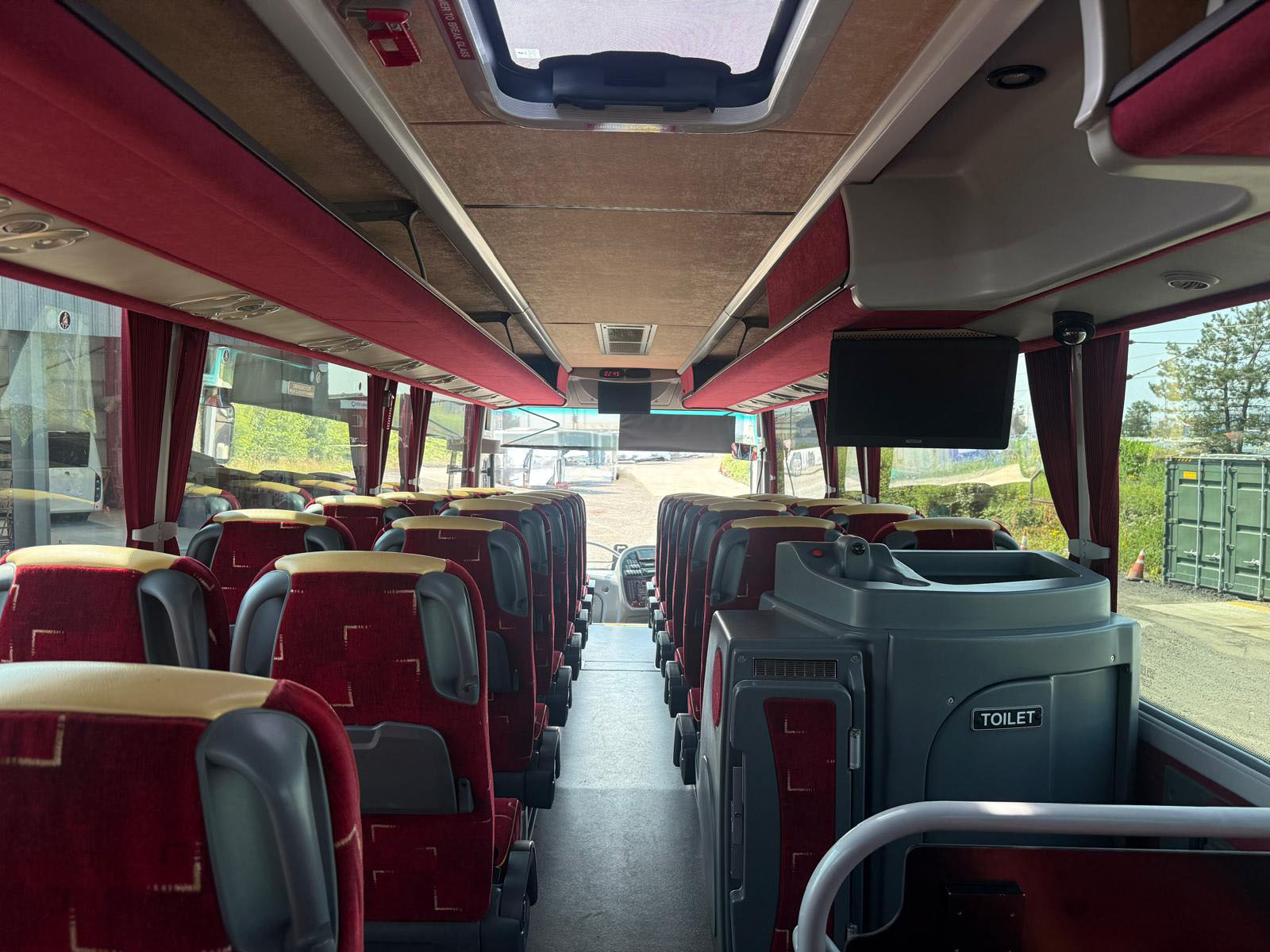Photo of 2017 Volvo B11R Plaxton Panther 2
