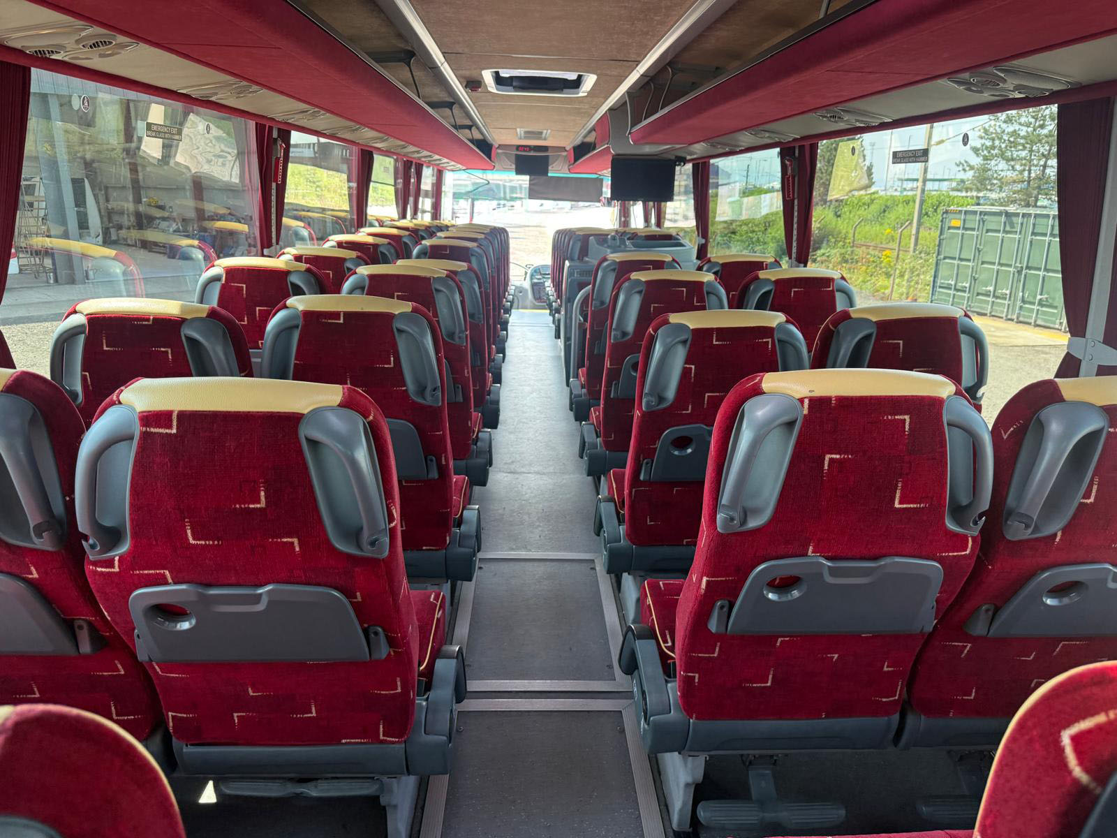 Photo of 2017 Volvo B11R Plaxton Panther 2