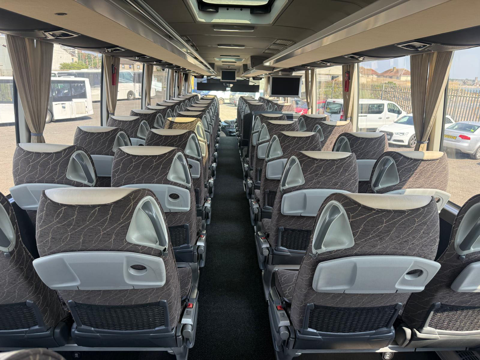 Photo of 2018 Mercedes Tourismo