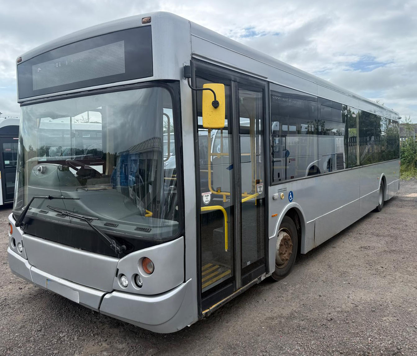 Photo of 2015 (65) MCV Evolution