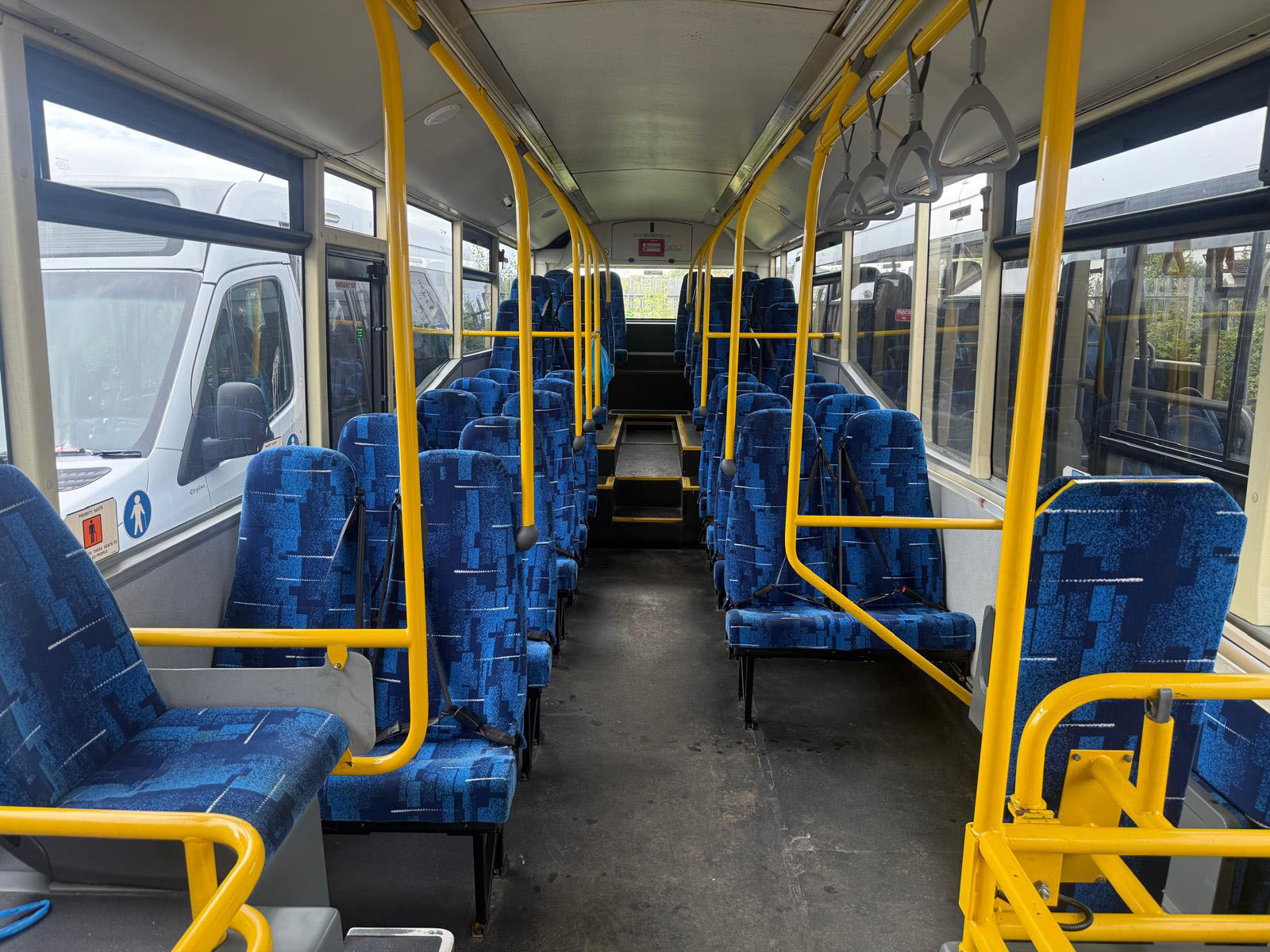 Photo of 2015 (65) MCV Evolution