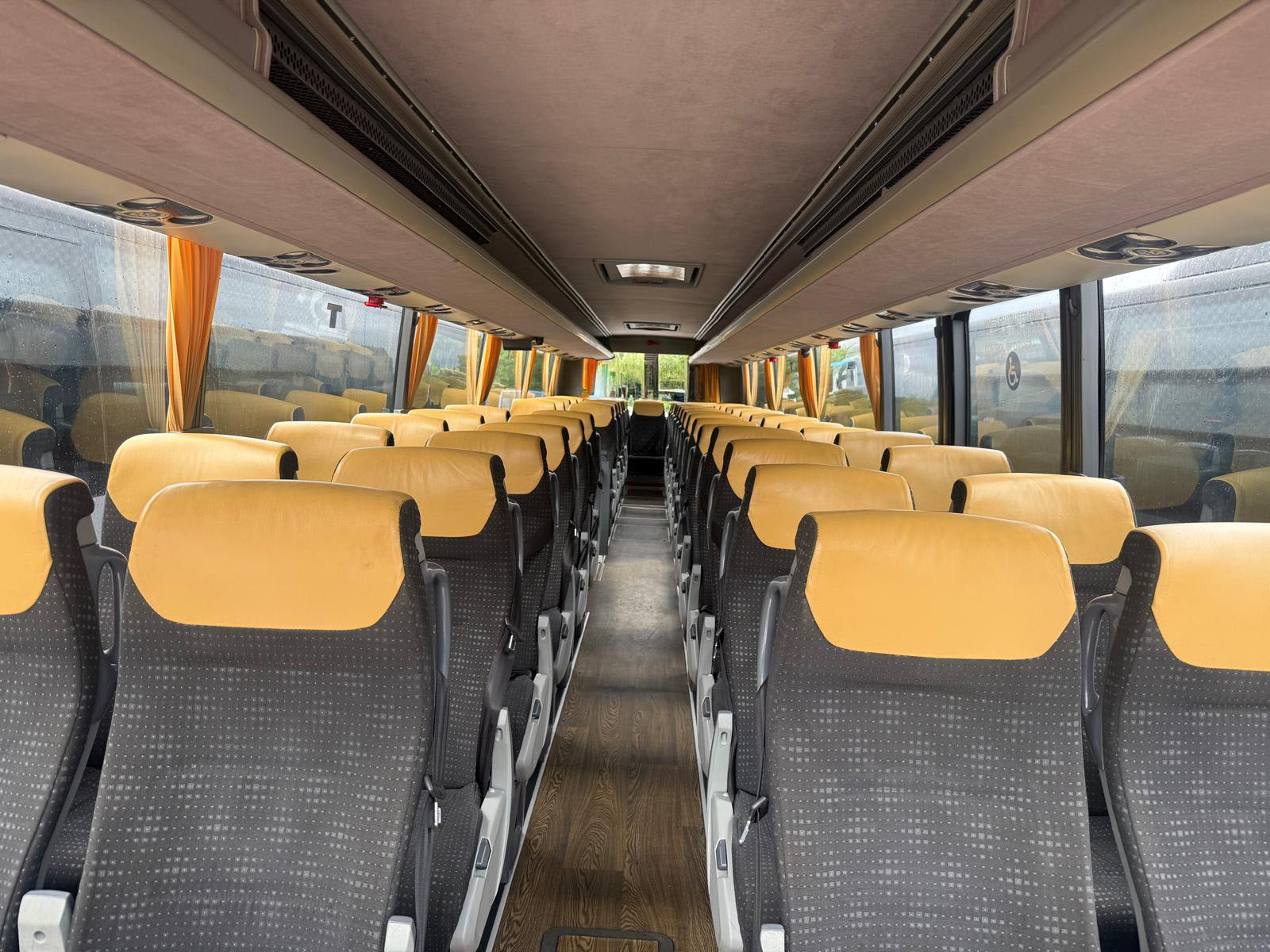 Photo of 2017 Volvo B11R Jonckheere JHV