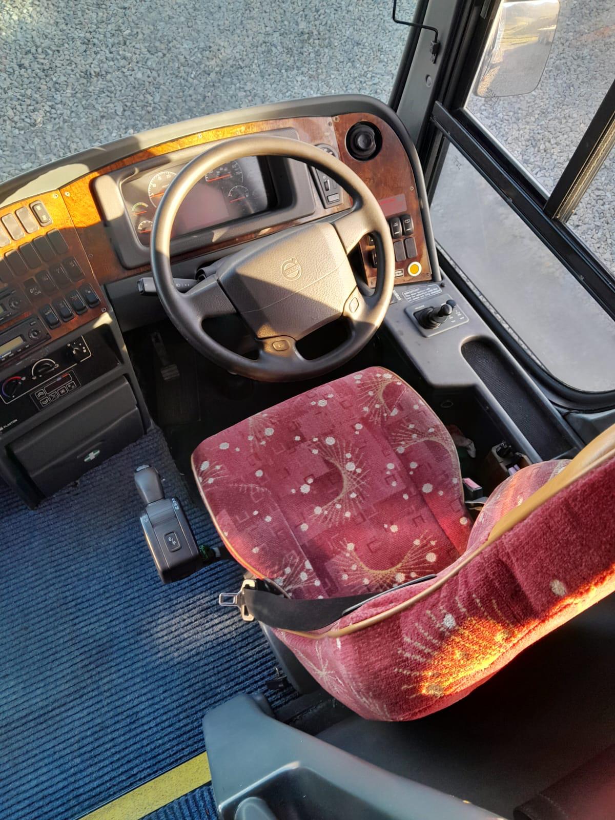 Photo of 2008 Volvo B12M Plaxton Paragon