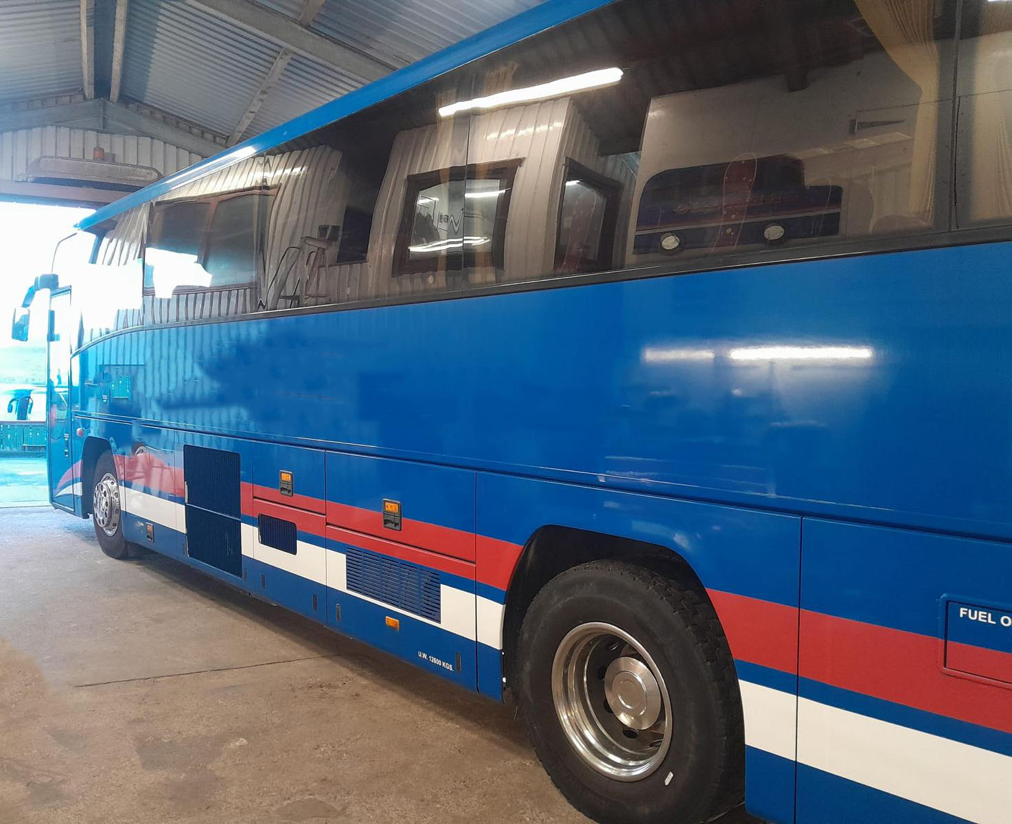 Photo of 2008 Volvo B12M Plaxton Paragon