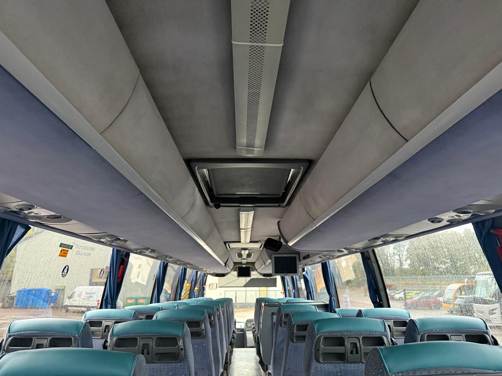 Photo of 2010 Volvo B12B 9700